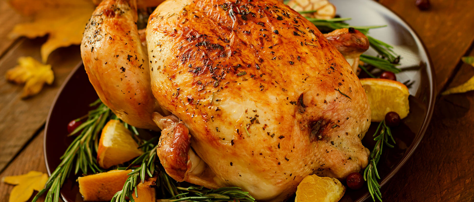 Poulet rôti dans une assiette